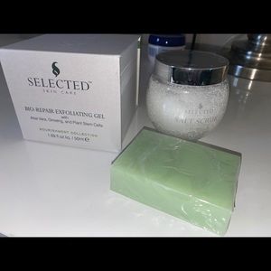 exfoliating scrub and body salt scrub